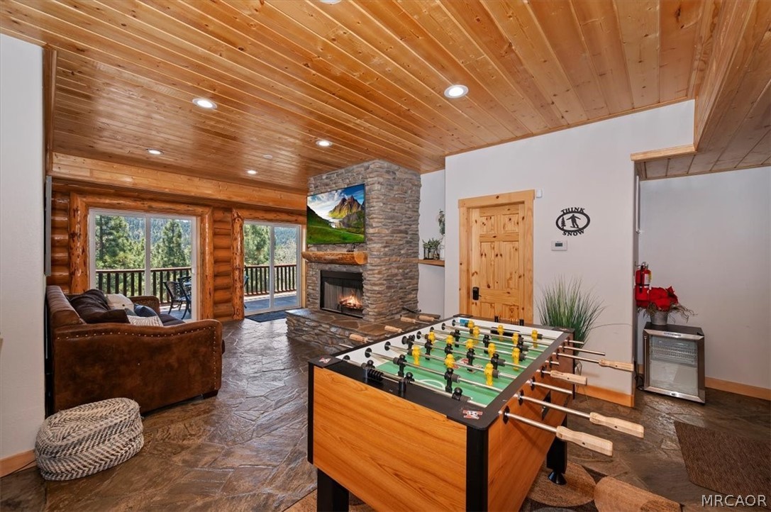 Big Bear Lake, California, 92315, United States, 7 Bedrooms Bedrooms, ,6 BathroomsBathrooms,Residential,Active,2052121