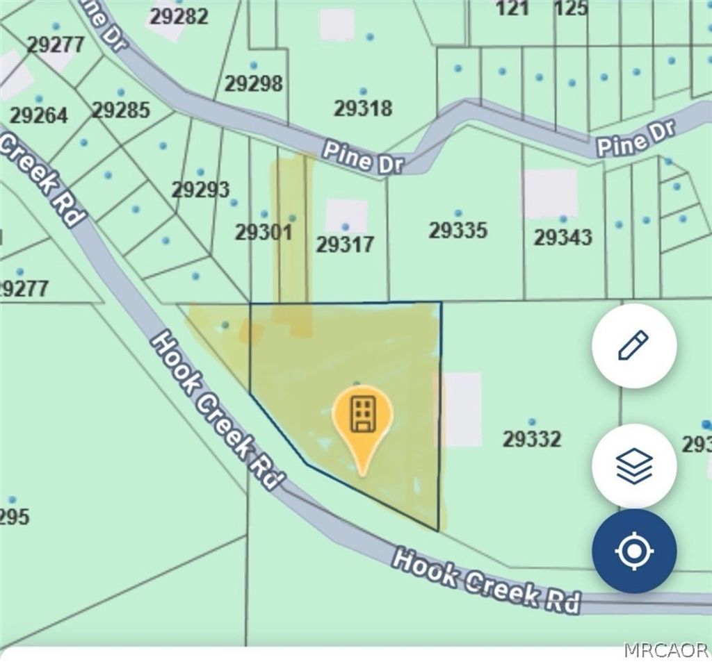 Photo of 0 Hook Creek Rd Road, Cedar Glen, CA 92321 (MLS # 32600437)