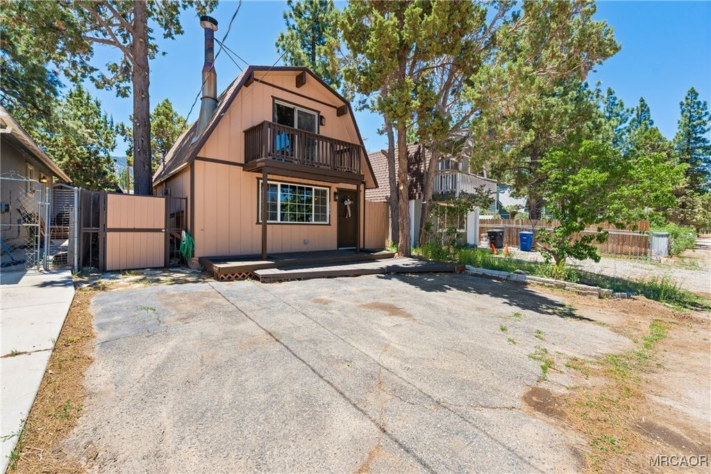Photo of 2090 10th Lane, Big Bear City, CA 92314 (MLS # 32600095)