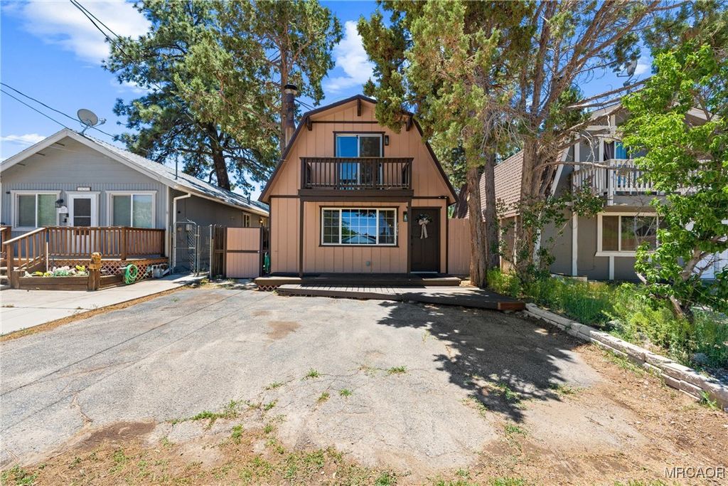 Photo of 2090 10th Lane, Big Bear City, CA 92314 (MLS # 32600095)