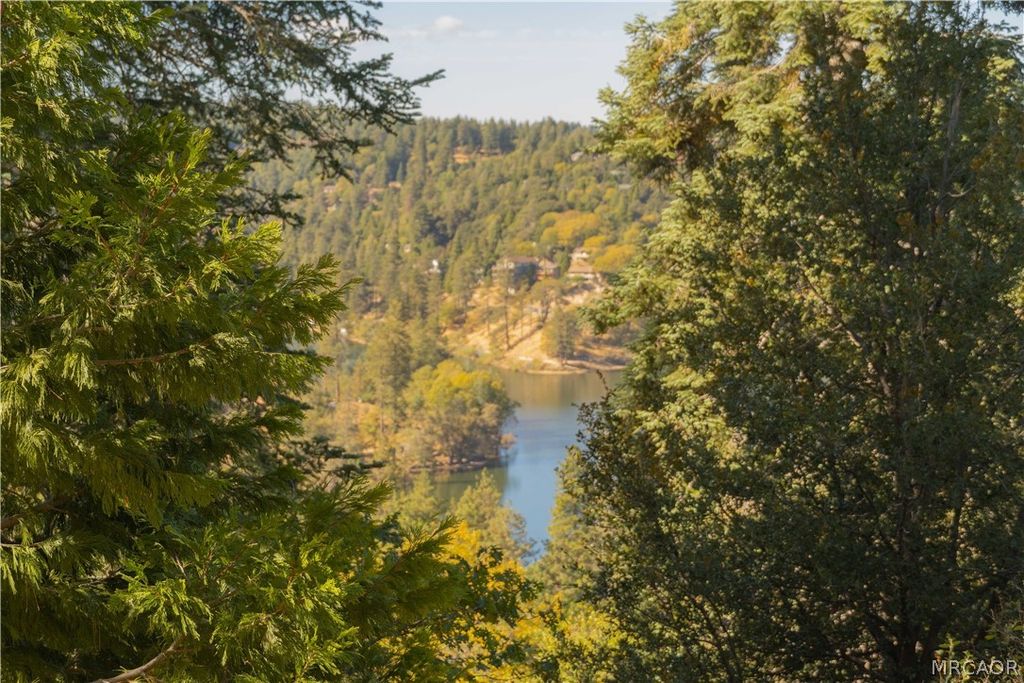 Photo of 0 Arbula Drive, Crestline, CA 92325 (MLS # 32600326)