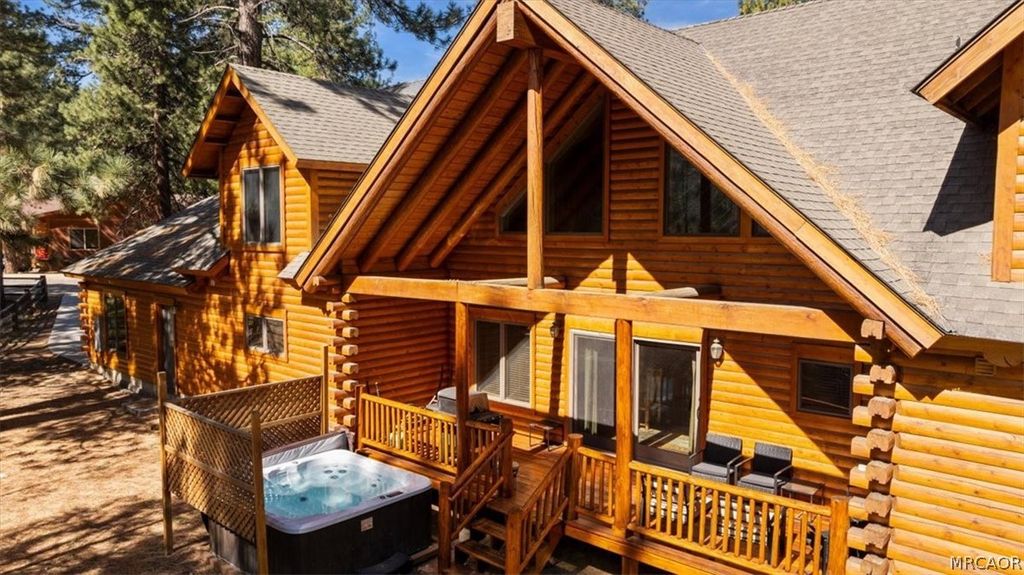 Photo of 42133 Brownie Lane, Big Bear Lake, CA 92315 (MLS # 32600720)
