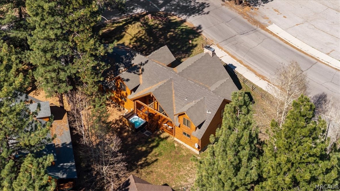 Big Bear Lake, California, 92315, United States, 6 Bedrooms Bedrooms, ,4 BathroomsBathrooms,Residential,Active,2033998