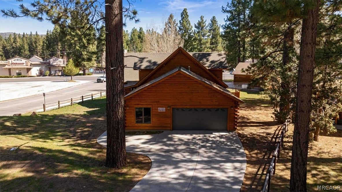Big Bear Lake, California, 92315, United States, 6 Bedrooms Bedrooms, ,4 BathroomsBathrooms,Residential,Active,2033998
