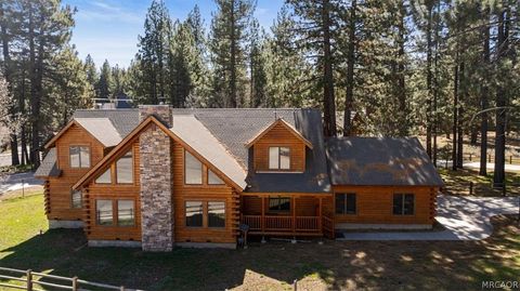 Photo of 42133 Brownie Lane, Big Bear Lake, CA 92315 (MLS # 32600720)