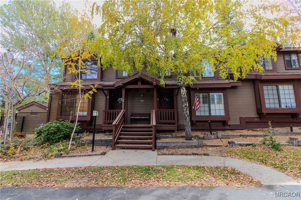Photo of 799 Cienega Road #B, Big Bear Lake, CA 92315 (MLS # 32502304)