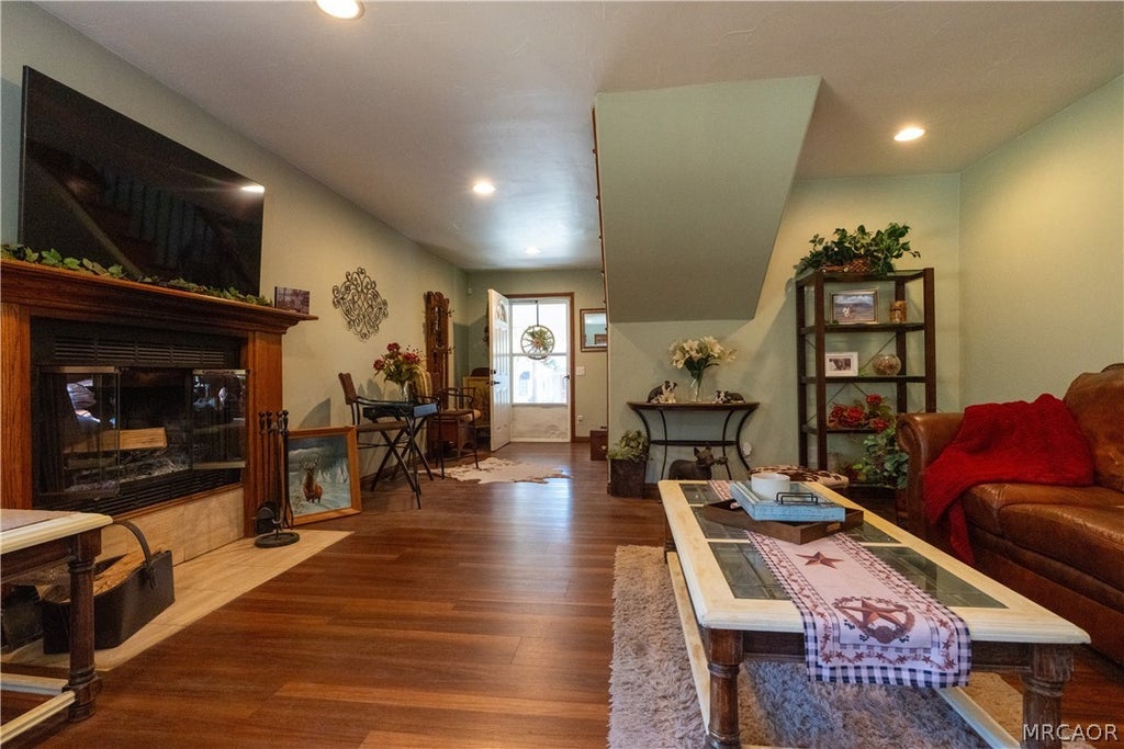 Photo of 436 E Fairway Boulevard, Big Bear City, CA 92314 (MLS # 32601641)