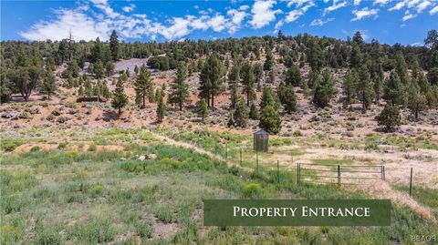 Photo of 2177 Erwin Ranch Road, Big Bear City, CA 92314 (MLS # 32501698)