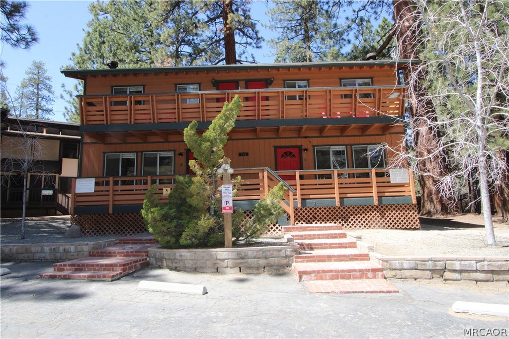 Photo of 774 Summit Boulevard #B, Big Bear Lake, CA 92315 (MLS # 32601733)