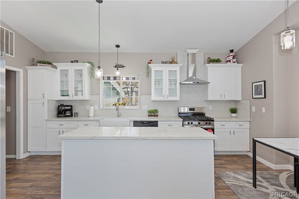 Photo of 391 Montclair Drive #147, Big Bear City, CA 92314 (MLS # 32601582)