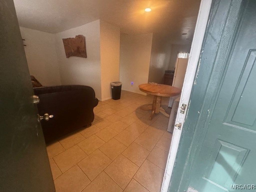 Photo of 390 1/2 Summit Blvd Ave, Big Bear Lake, CA 92315 (MLS # 32600140)