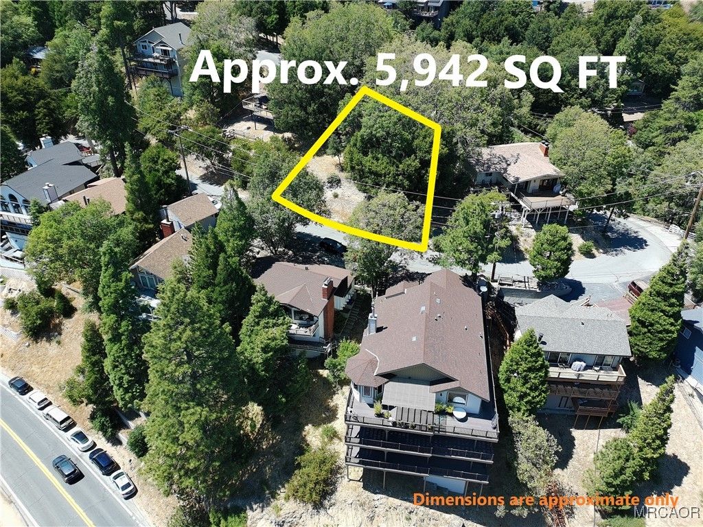 Photo of 24364 Zurich Drive, Crestline, CA 92325 (MLS # 32600216)