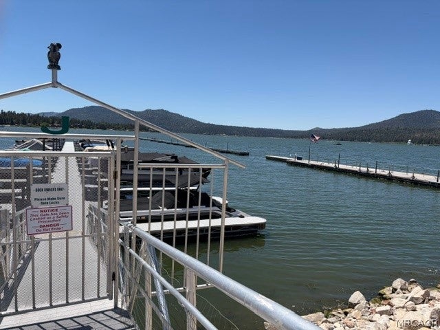 Photo of 400 Pine Knot Boulevard #J13, Big Bear Lake, CA 92315 (MLS # 32601453)