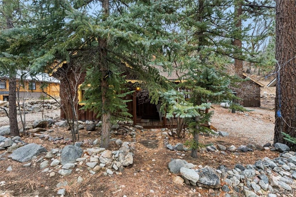 Photo of 1167 Brookside Lane, Fawnskin, CA 92333 (MLS # 32502869)
