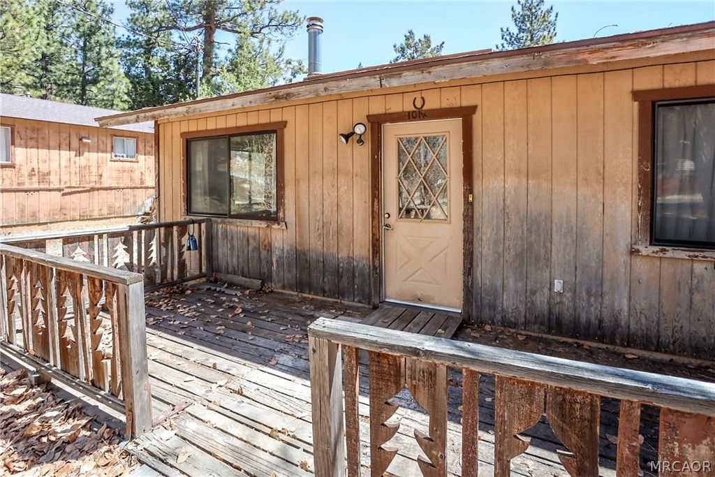Photo of 1014 Peter Avenue, Big Bear City, CA 92314 (MLS # 32600888)