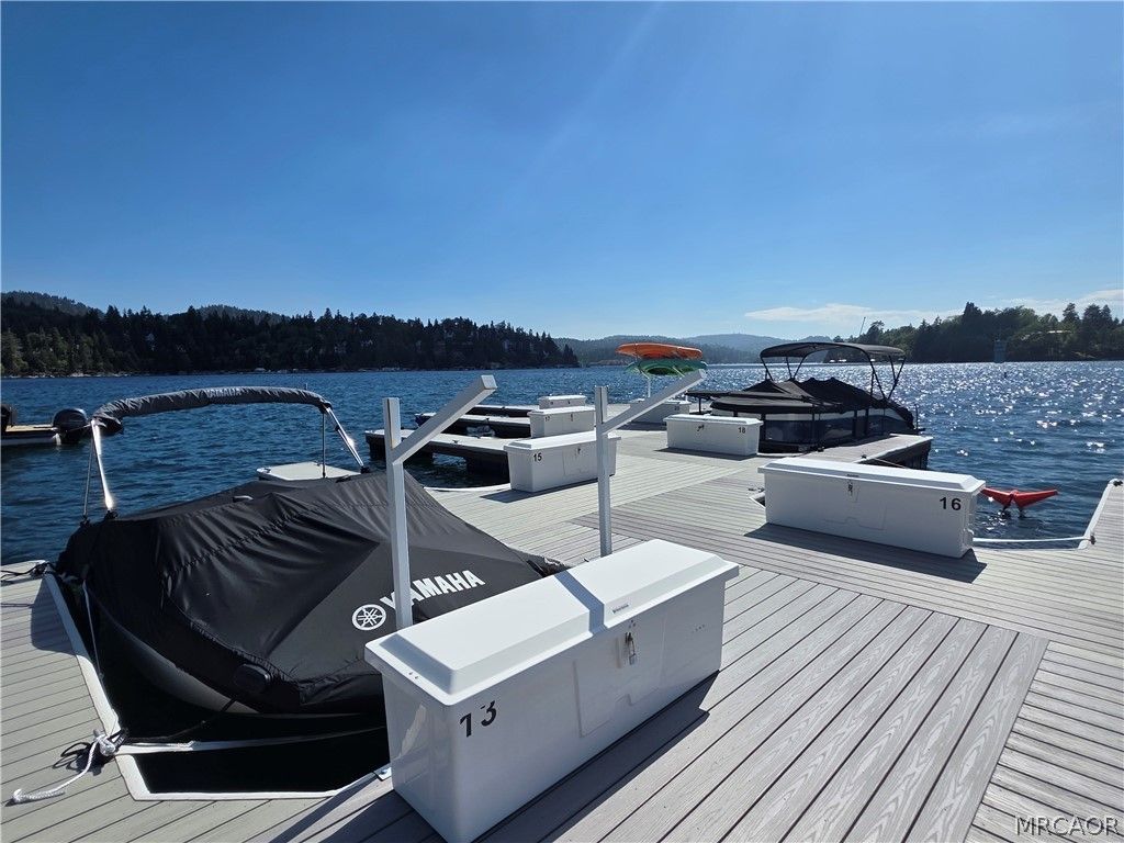 Photo of 3 NSM Hwy 173 #13, Lake Arrowhead, CA 92352 (MLS # 32600966)