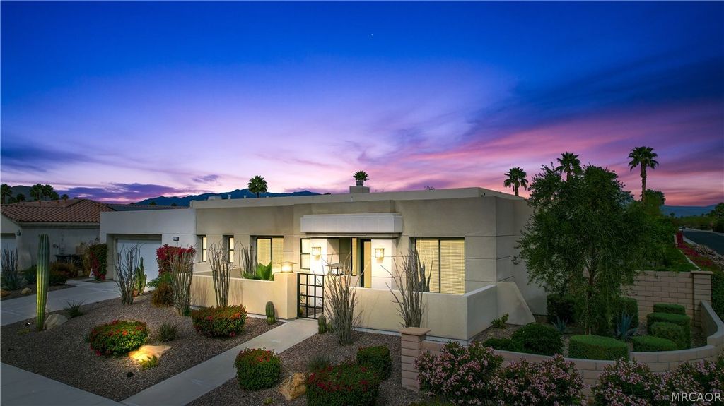 Photo of 1450 Lorena Way, Palm Springs, CA 92262 (MLS # 32600308)