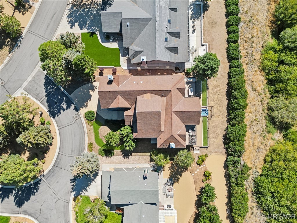 Big Bear Lake, California, 92315, United States, 6 Bedrooms Bedrooms, ,7 BathroomsBathrooms,Residential,Active,1945269
