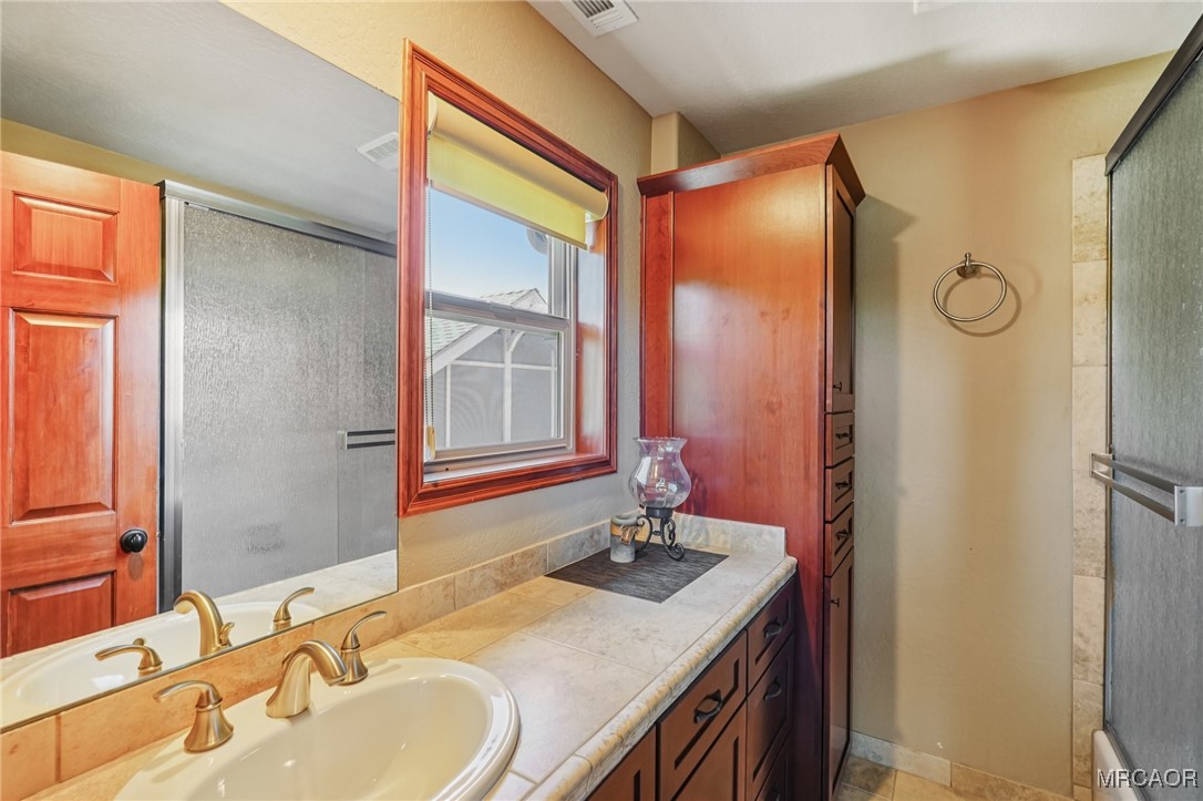 Big Bear Lake, California, 92315, United States, 6 Bedrooms Bedrooms, ,7 BathroomsBathrooms,Residential,Active,1945269
