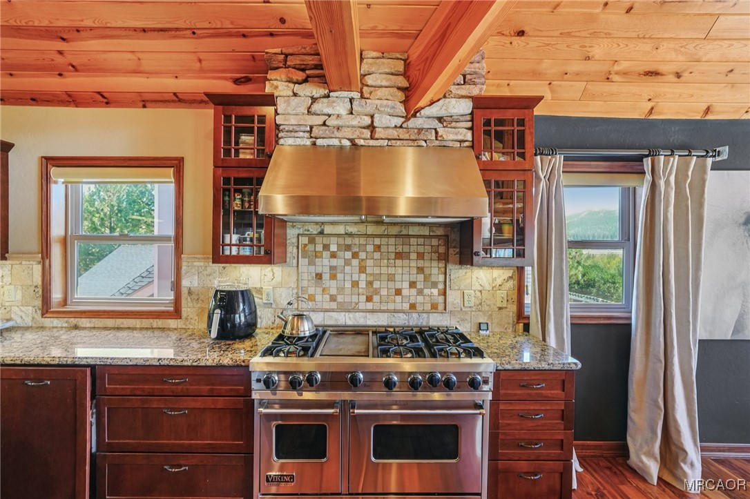 Big Bear Lake, California, 92315, United States, 6 Bedrooms Bedrooms, ,7 BathroomsBathrooms,Residential,Active,1945269