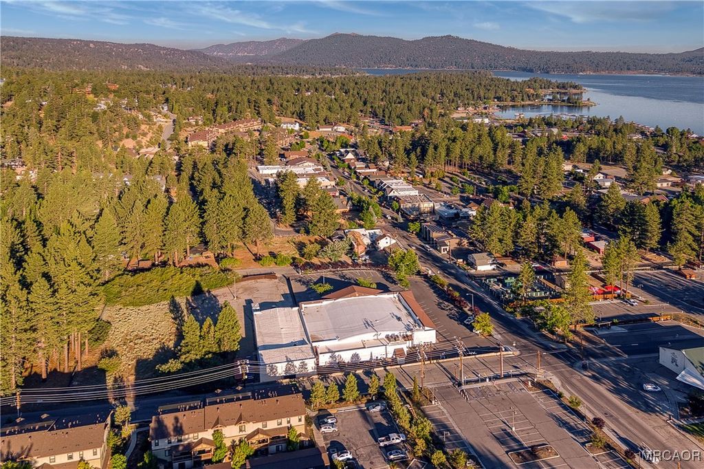 Photo of 745 Stocker Road, Big Bear Lake, CA 92315 (MLS # 32501979)