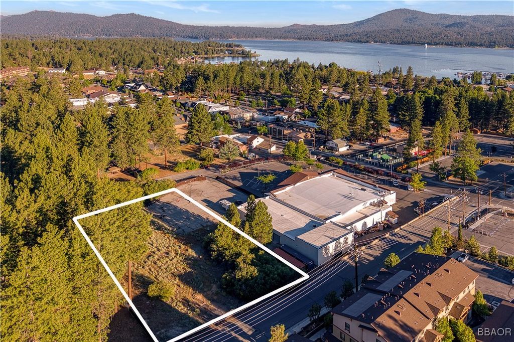 Photo of 745 Stocker Road, Big Bear Lake, CA 92315 (MLS # 32501979)