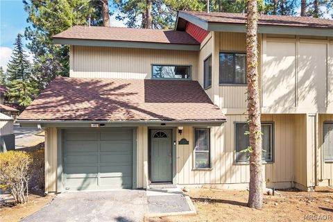 Photo of 43072 Goldmine Woods Lane #., Big Bear Lake, CA 92315 (MLS # 32601107)