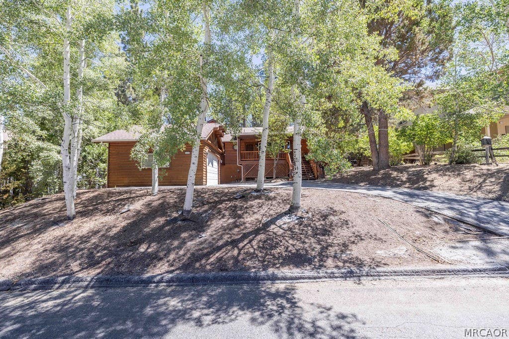 Photo of 1280 Constellation Drive, Big Bear City, CA 92314 (MLS # 32601506)