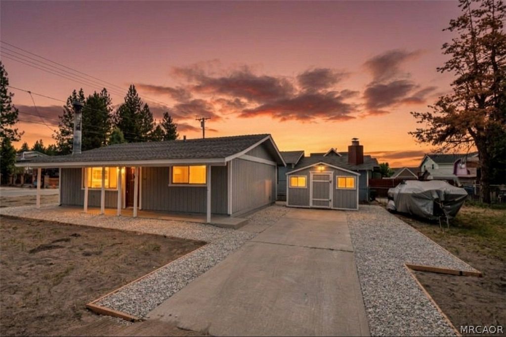 Photo of 1101 W Country Club Boulevard, Big Bear City, CA 92314 (MLS # 32600504)