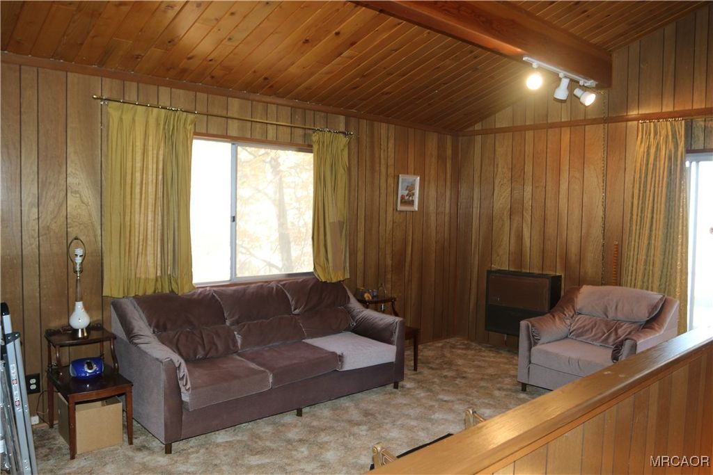 Photo of 1120 Villa Grove Avenue, Big Bear Lake, CA 92315 (MLS # 32502566)