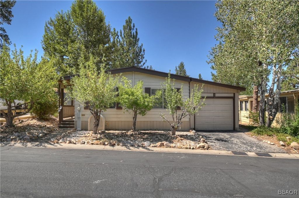 Photo of 391 Montclair Drive #3, Big Bear City, CA 92314 (MLS # 32502141)