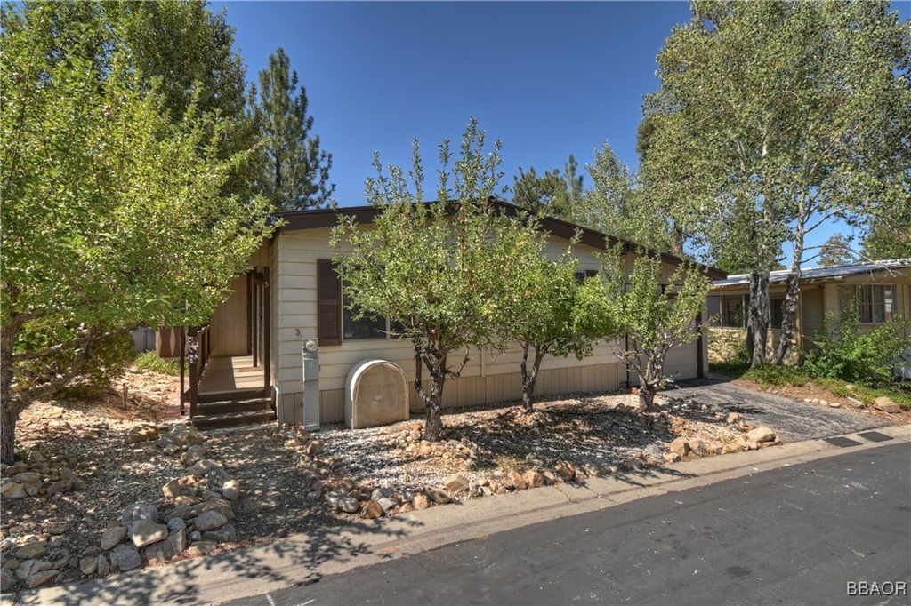 Photo of 391 Montclair Drive #3, Big Bear City, CA 92314 (MLS # 32502141)