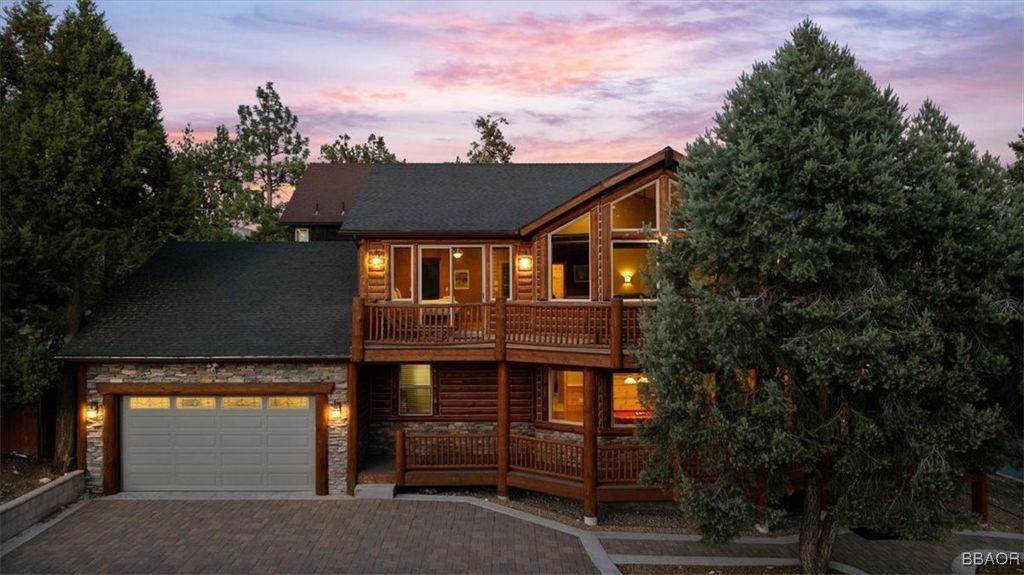 Photo of 42573 Bear Loop, Big Bear Lake, CA 92314 (MLS # 32501907)
