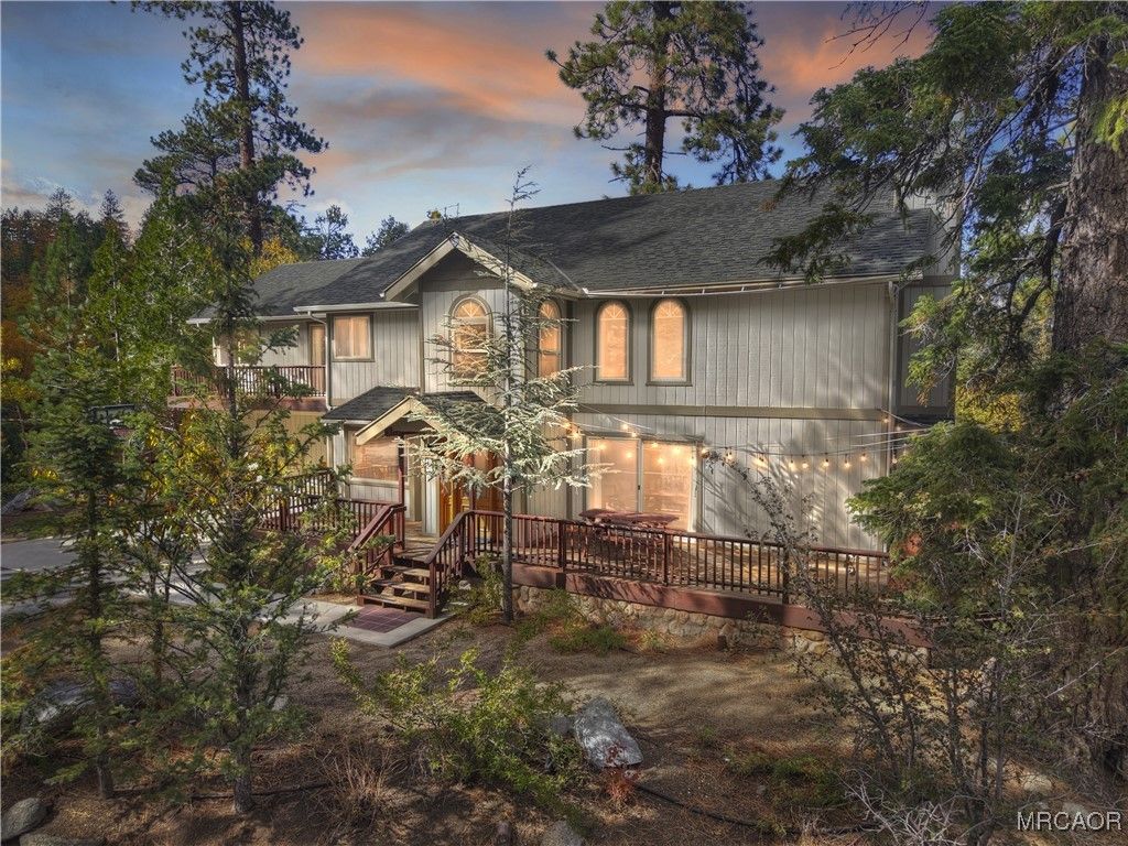 Photo of 40742 Cherry Lane, Big Bear Lake, CA 92315 (MLS # 32502495)