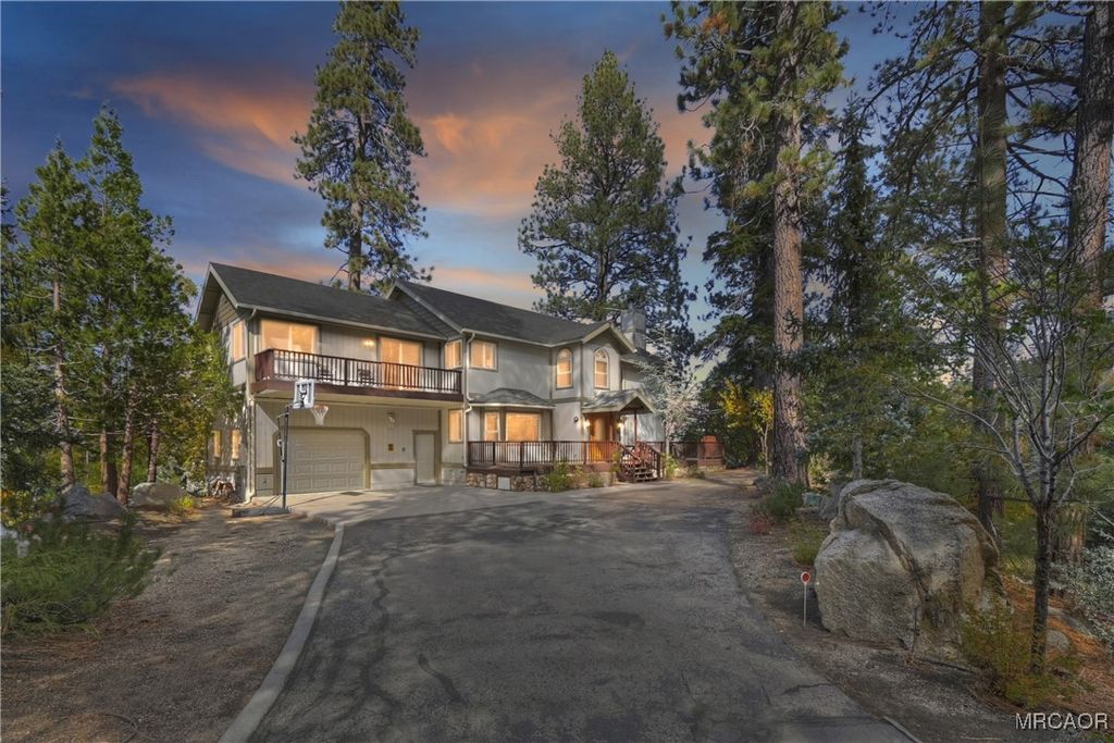 Photo of 40742 Cherry Lane, Big Bear Lake, CA 92315 (MLS # 32502495)