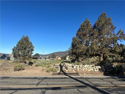 Photo of 0 Baldwin Lake Road, Big Bear City, CA 92314 (MLS # 32601439)