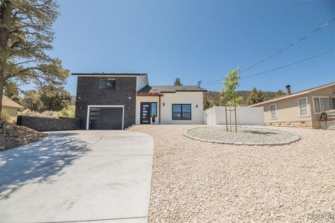 Photo of 47145 Skyview Drive, Big Bear City, CA 92314 (MLS # 32500420)