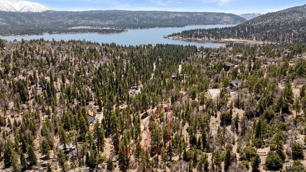Photo of 1286 Fawnskin Dr. Road, Fawnskin, CA 92333 (MLS # 32500937)
