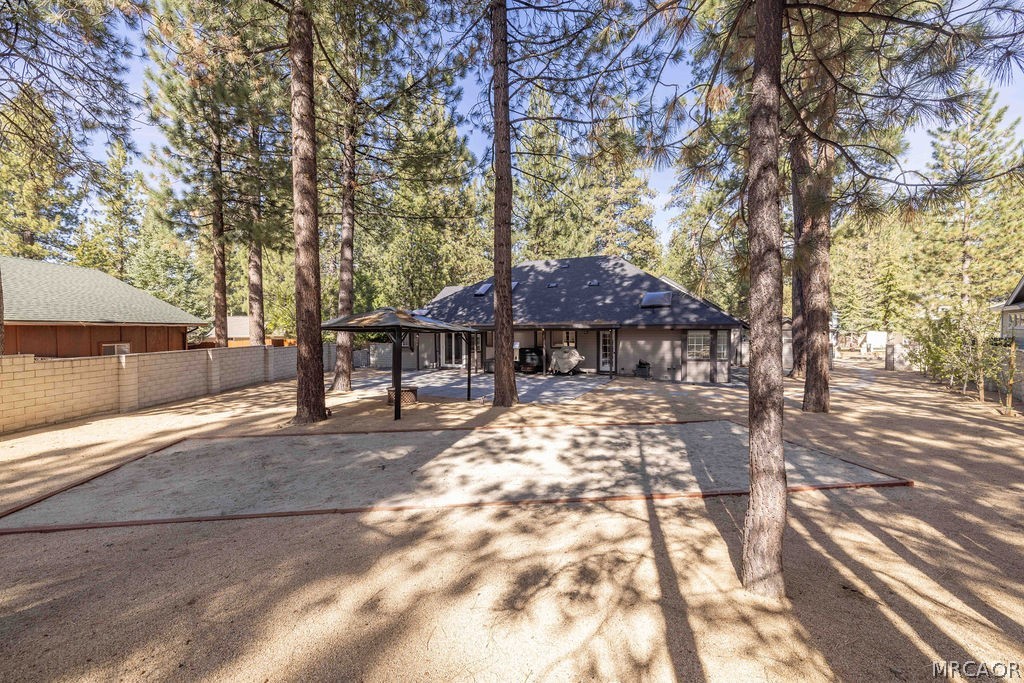 Big Bear Lake, California, 92315, United States, 4 Bedrooms Bedrooms, ,2 BathroomsBathrooms,Residential,Active,2041417