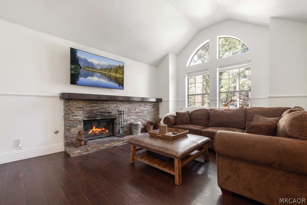 Big Bear Lake, California, 92315, United States, 4 Bedrooms Bedrooms, ,2 BathroomsBathrooms,Residential,Active,2041417