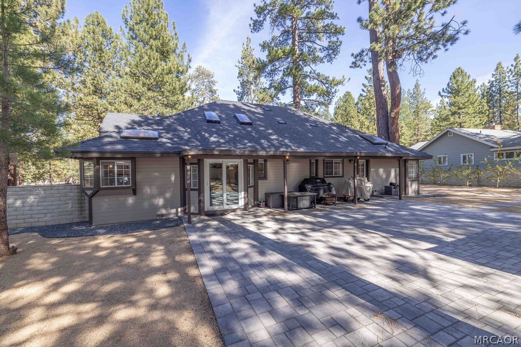 Big Bear Lake, California, 92315, United States, 4 Bedrooms Bedrooms, ,2 BathroomsBathrooms,Residential,Active,2041417