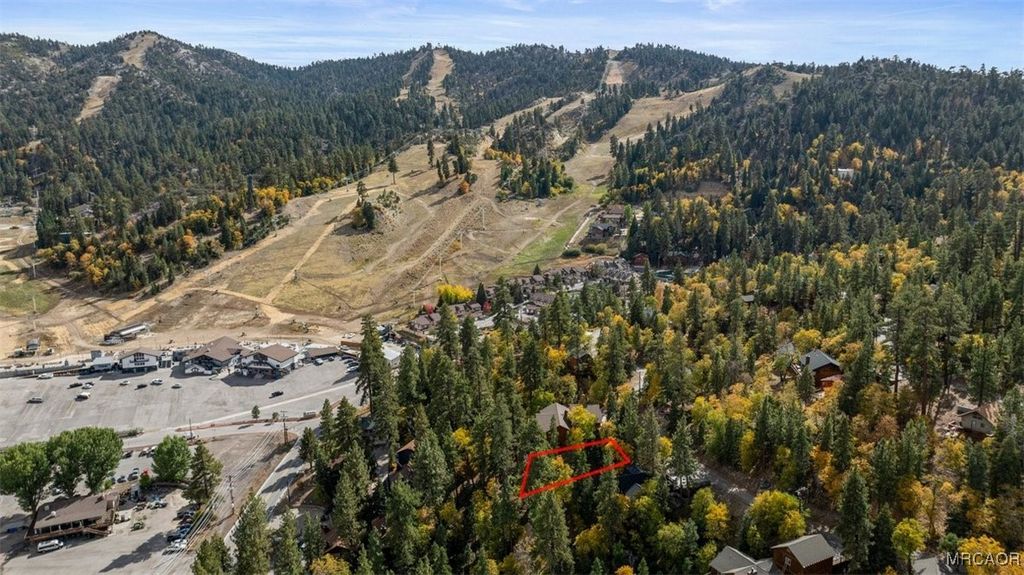 Photo of 1279 Pigeon Road, Big Bear Lake, CA 92315 (MLS # 32502465)