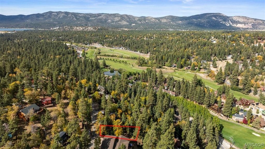 Photo of 1279 Pigeon Road, Big Bear Lake, CA 92315 (MLS # 32502465)
