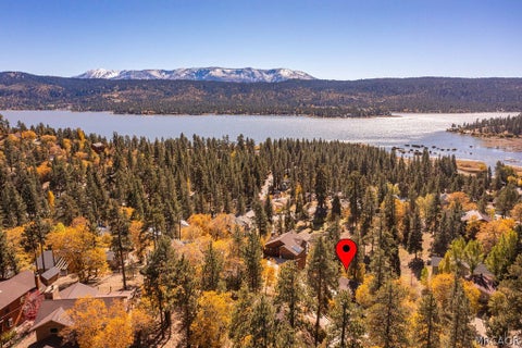 Photo of 39567 Oak Glen Road, Fawnskin, CA 92333 (MLS # 32602529)