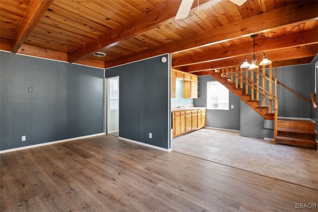 Photo of 441 Sunset Lane, Sugarloaf, CA 92386 (MLS # 32501120)