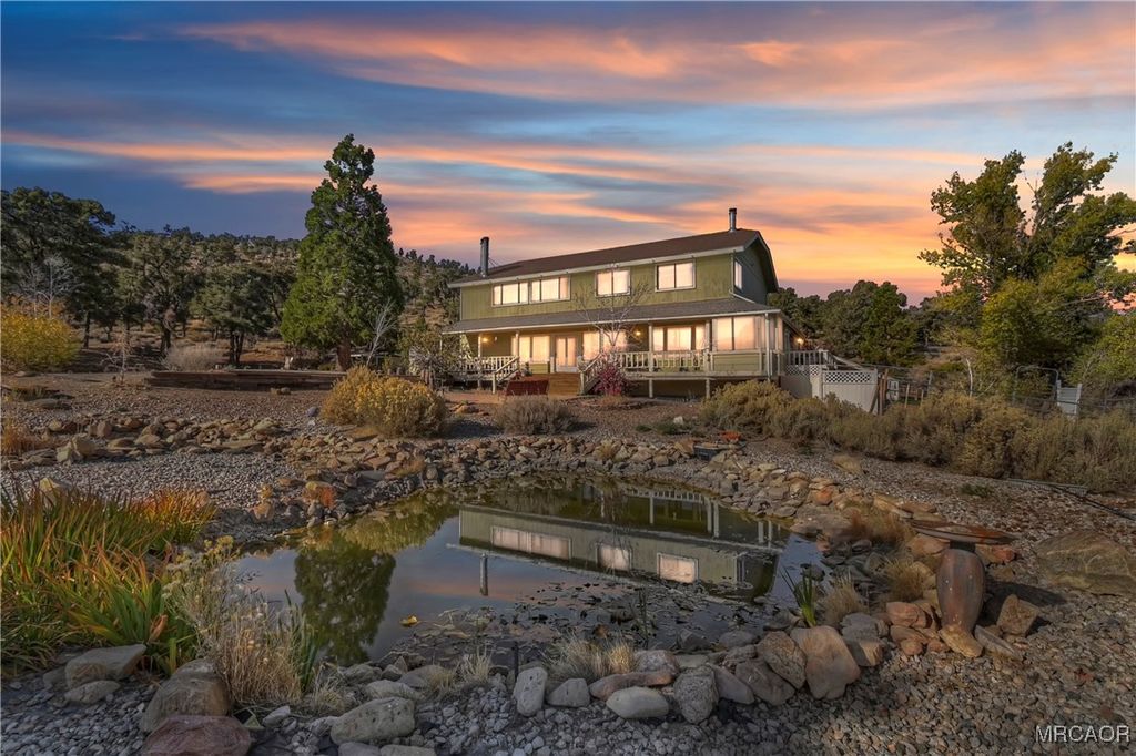 Photo of 1131 Kickapoo Court, Big Bear City, CA 92314 (MLS # 32502683)