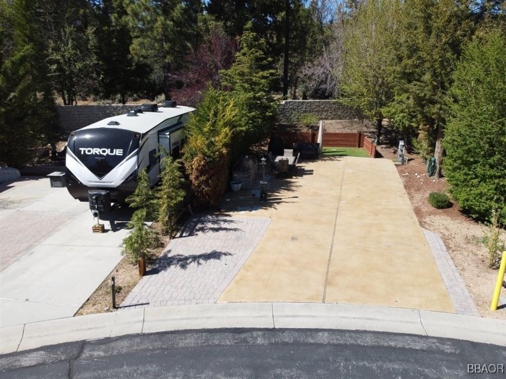 Photo of 40751 North Shore Lane #24, Fawnskin, CA 92333 (MLS # 32500440)
