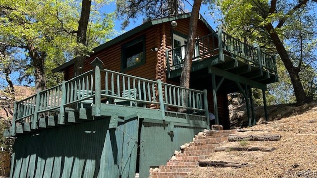 Photo of 33796 Cedar Pines Lane Ln, Green Valley Lake, CA 92341 (MLS # 32502733)