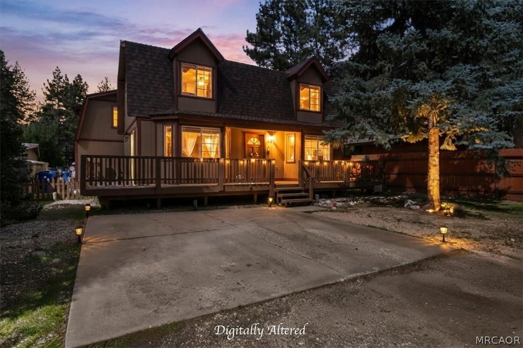 Photo of 367 W Meadow Lane, Big Bear City, CA 92314 (MLS # 32602302)