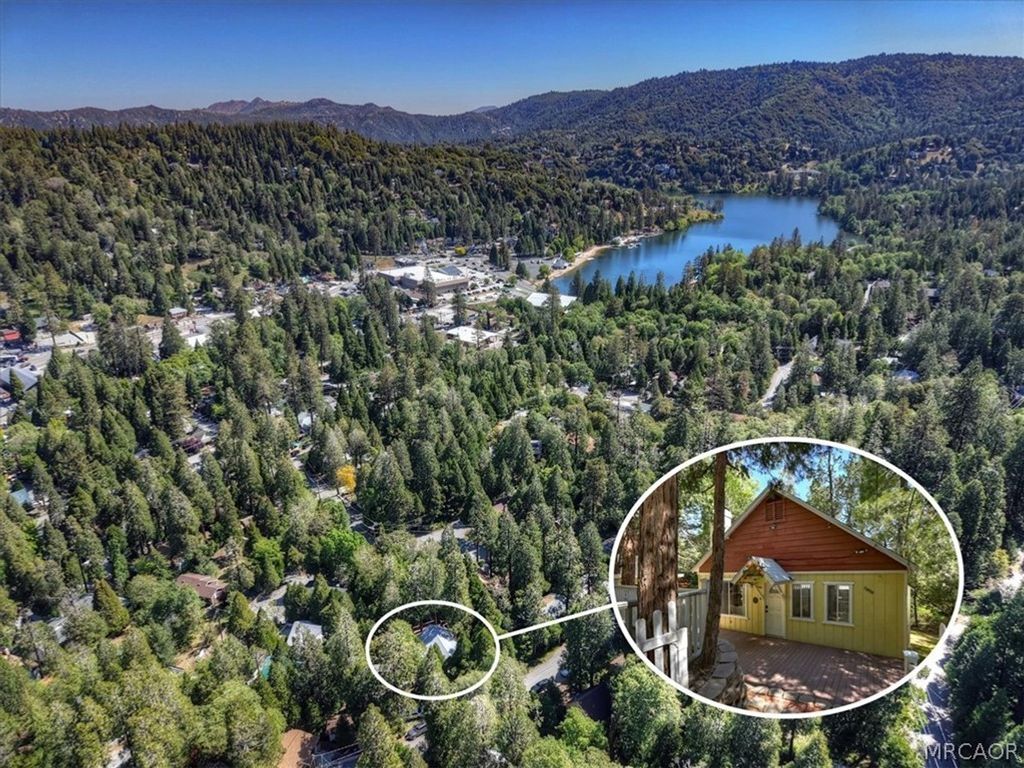 Photo of 23938 Park Lane, Crestline, CA 92325 (MLS # 32600963)